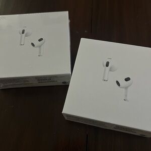 Wireless Earbuds with Charging Case - White